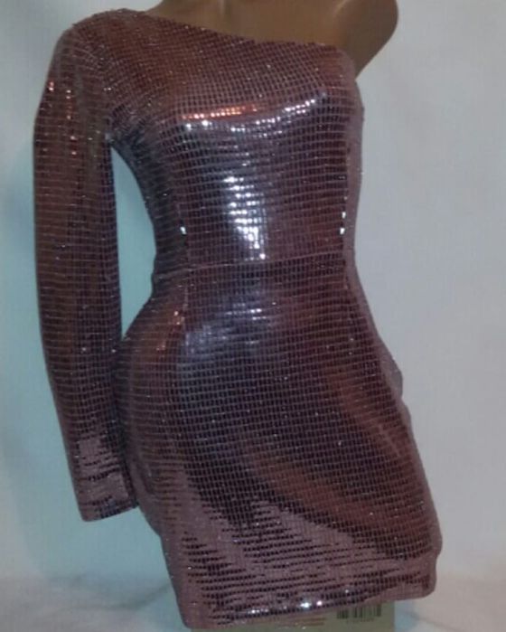 Нарядное платье