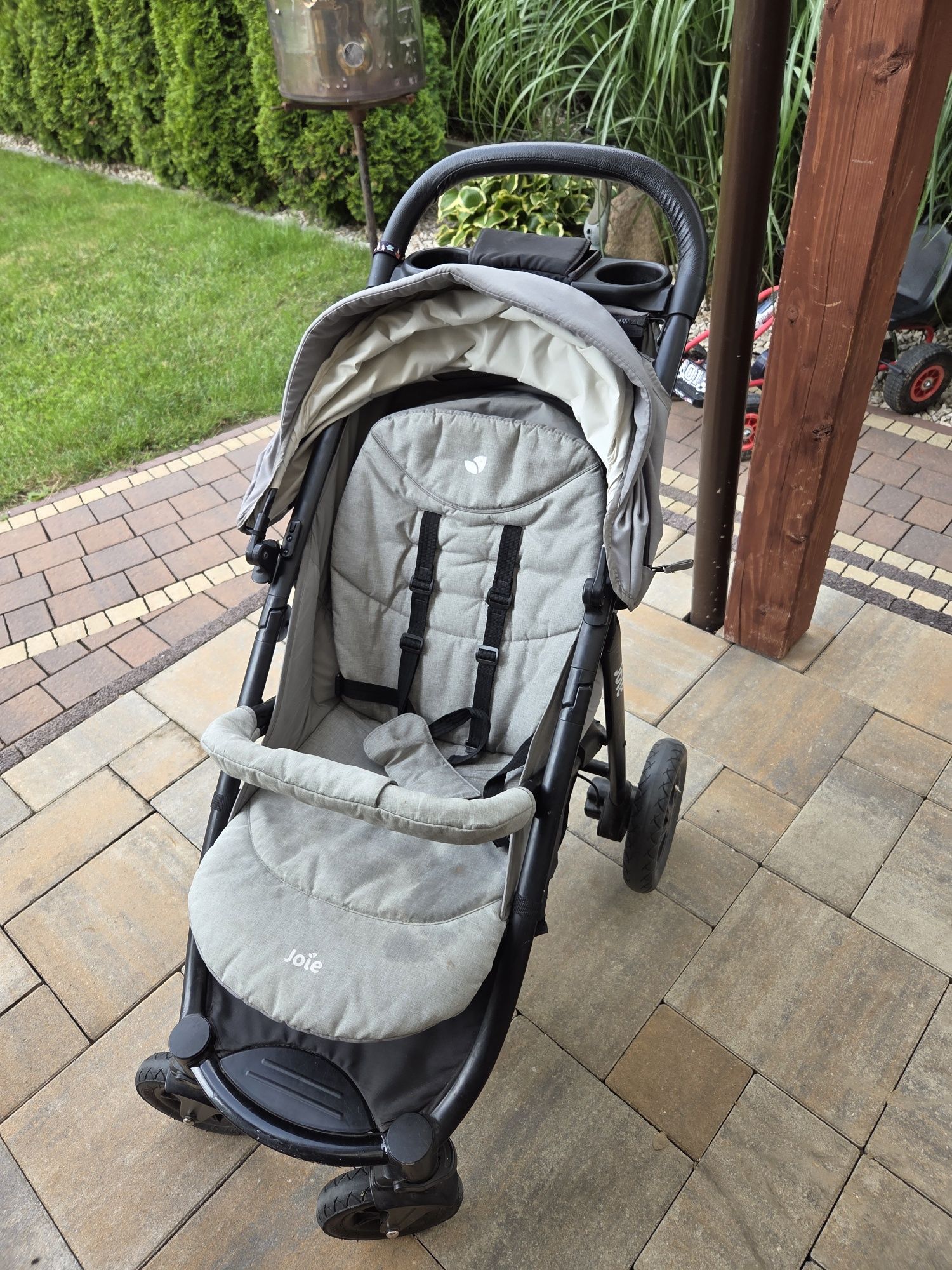 Wózek spacerowy Joie litetrax 4