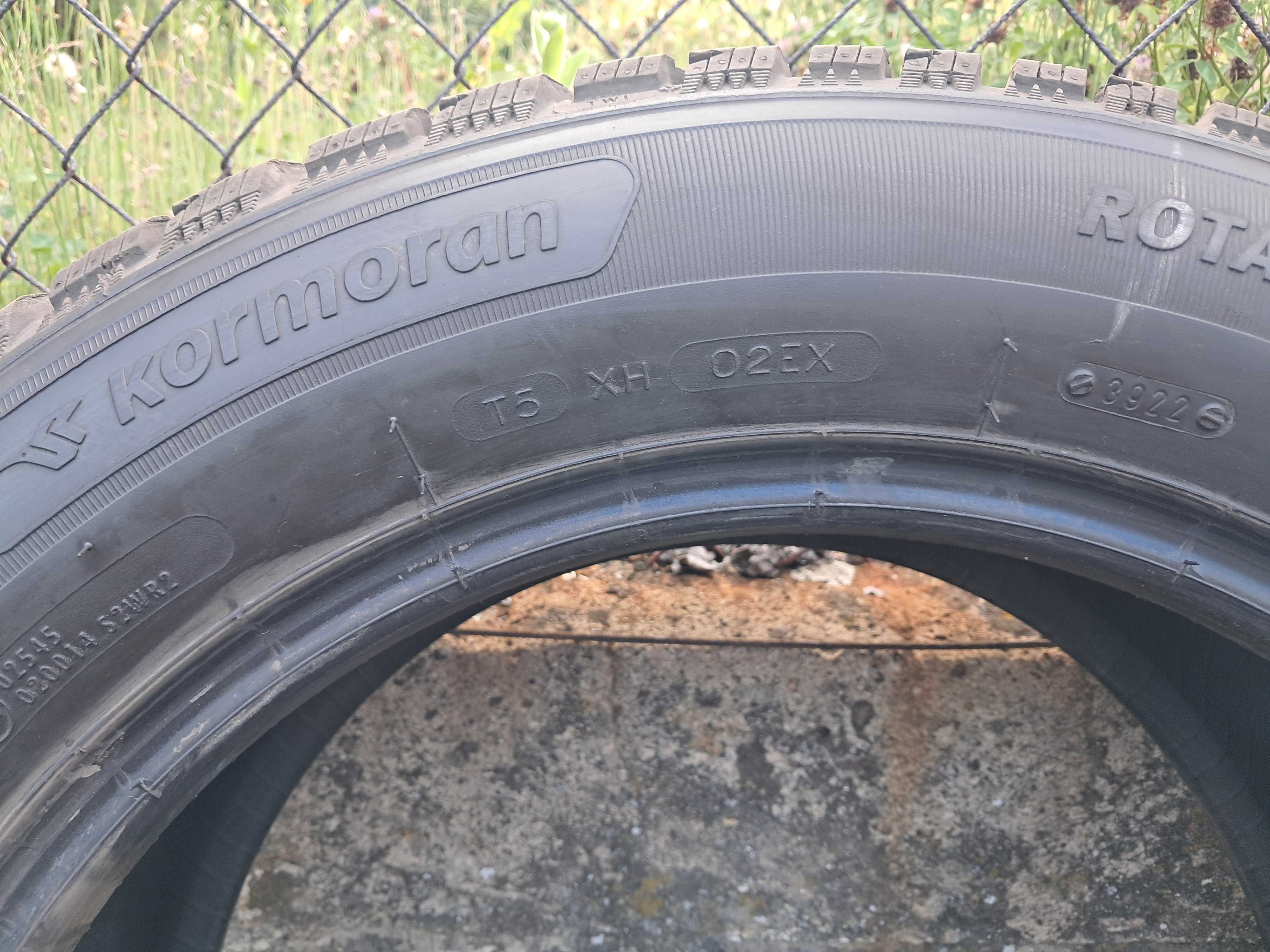 4xopony zimowe 225/60 R17 103V