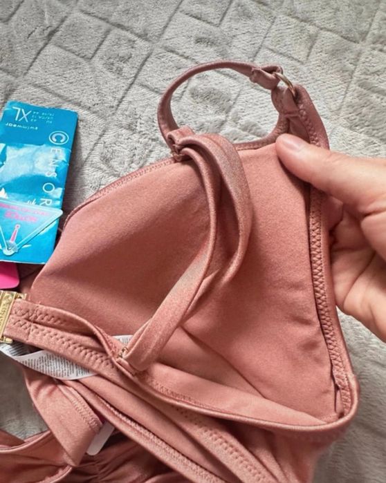 Nowy piękny strój kąpielowy dwuczęściowy cekiny XL 42 Censored