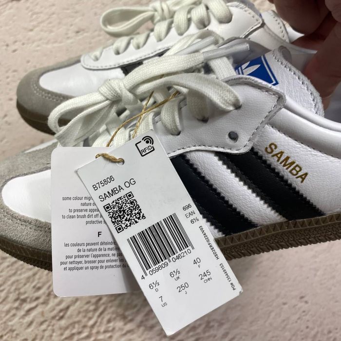оригінал нові жіночі кеди adidas casual samba og B75806