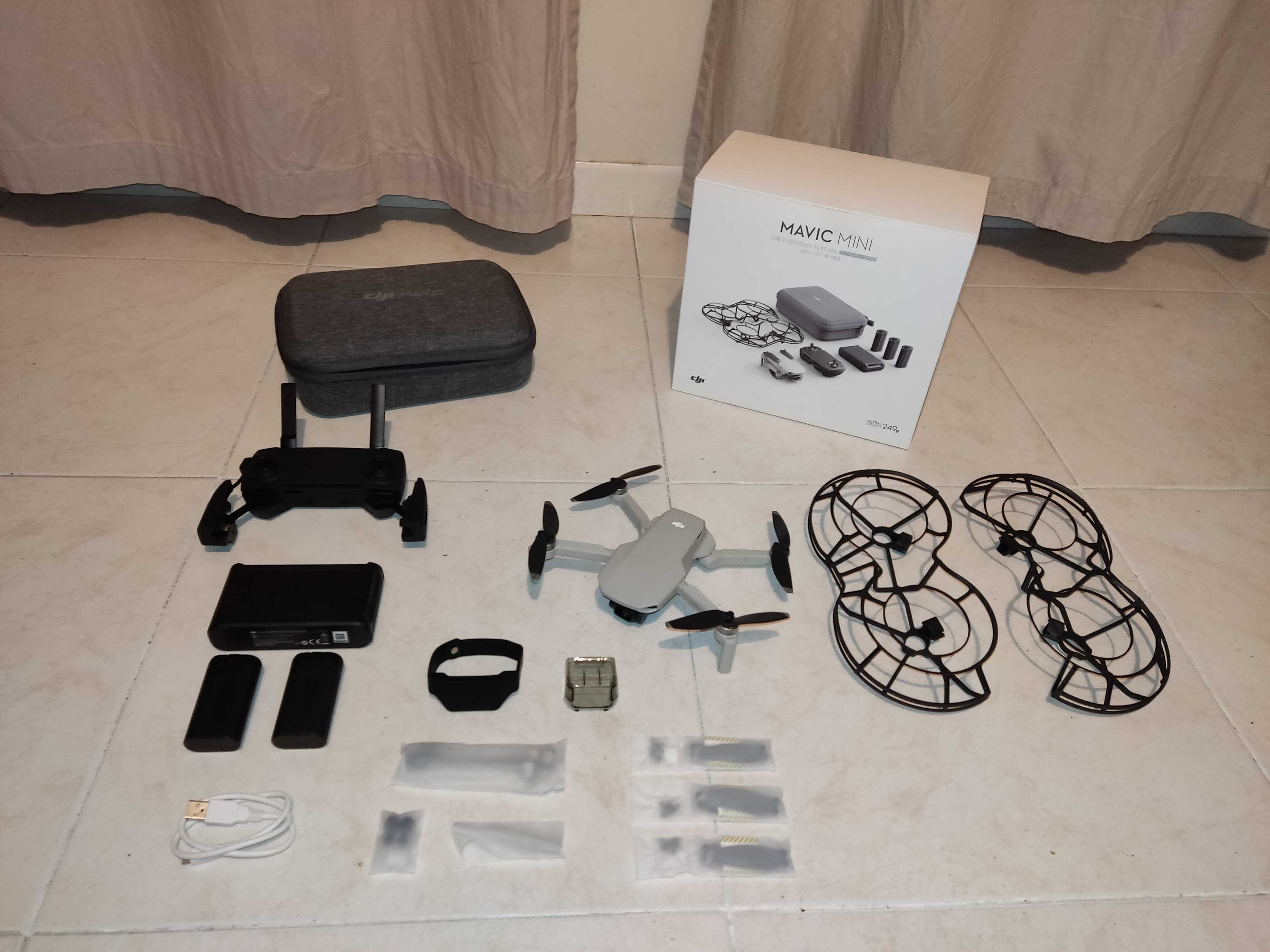 DJI Mavic Mini Fly More Combo