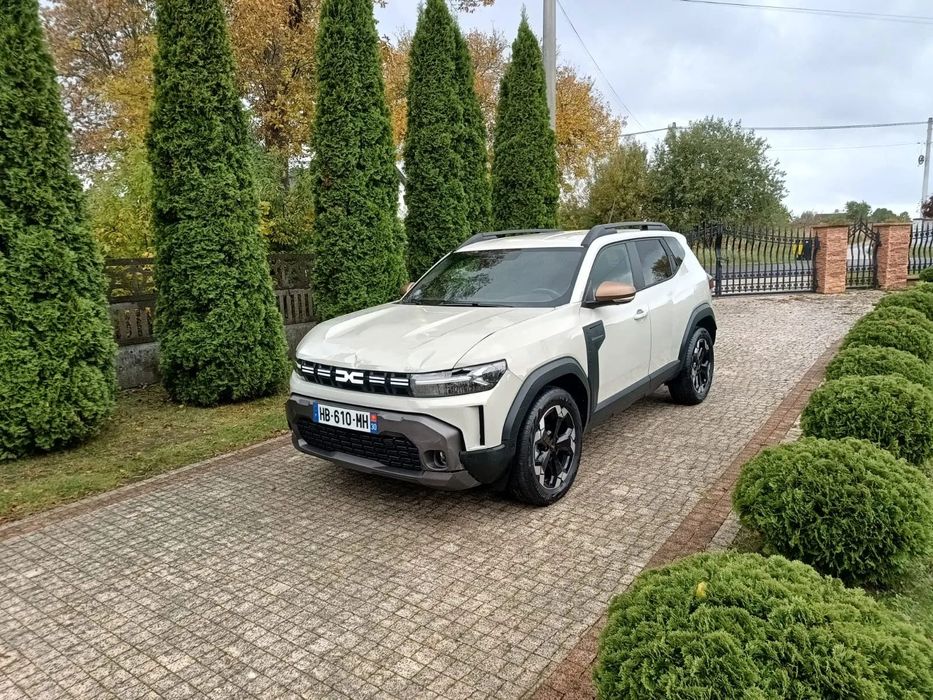 Dacia Duster hybryda kamery 360 najnowszy model