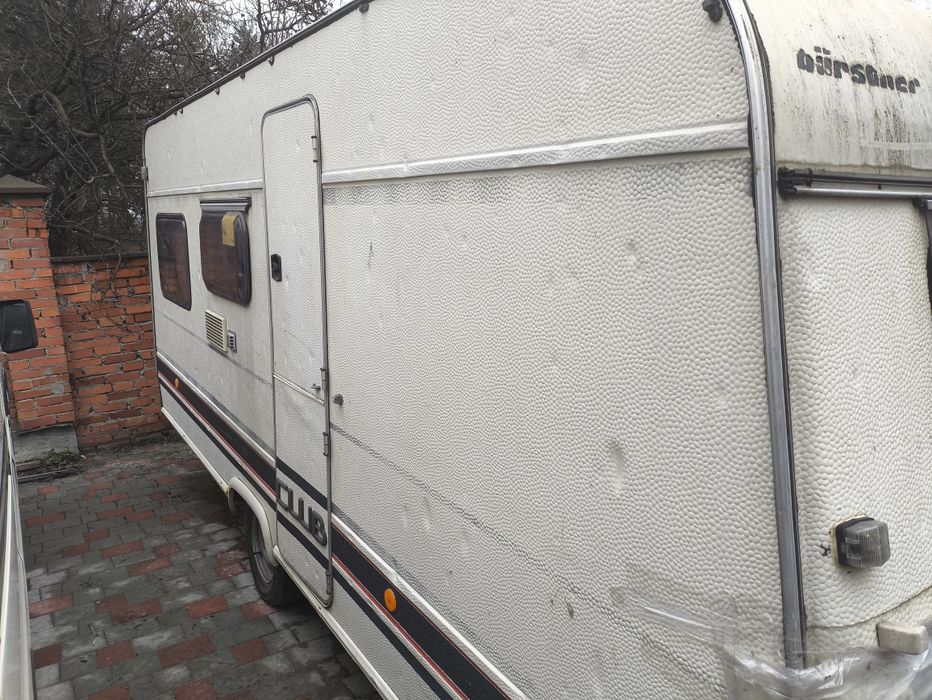 Караван.Дім на колесах.Трейлер