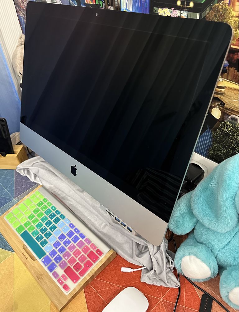 Моноблок Apple iMac “Core i5” 2.9 21.5-Inch (Late 2012)