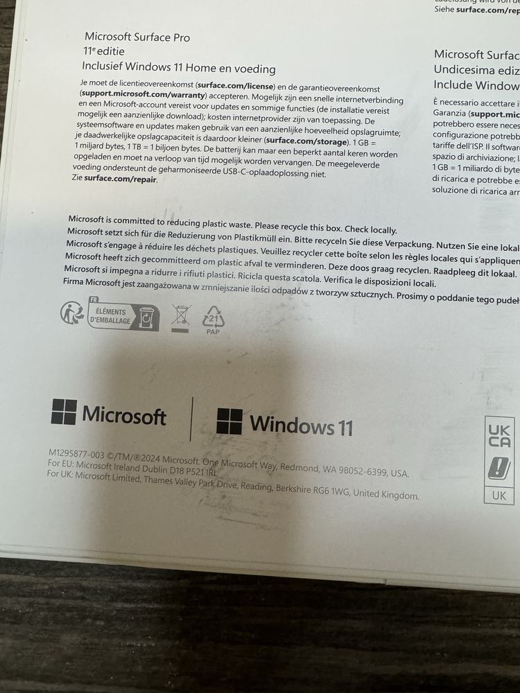 Microsoft Surface Pro 11th Edition новий