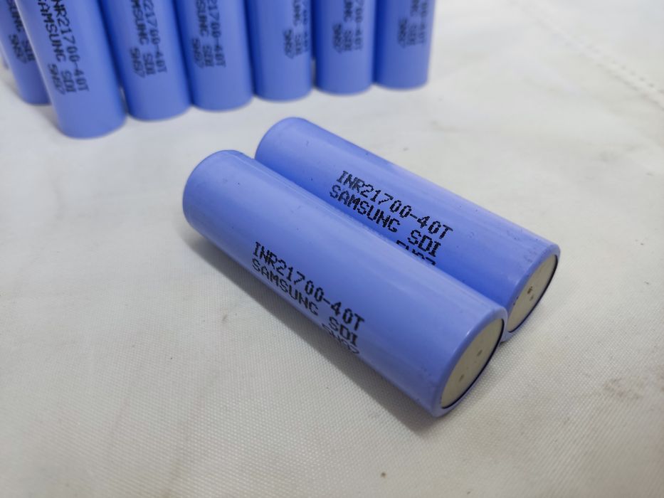 Ogniwo Samsung INR21700 / 40T / 4000 mAh / 35A Li Ion -   2 SZT Vape