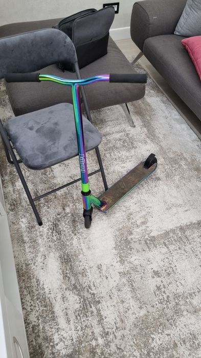 Продам бу трюковий самокат