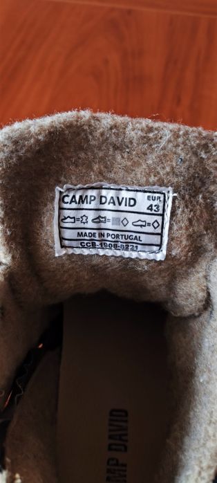 Продам ботинки Camp David.