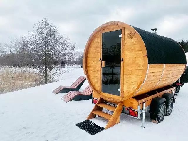 Mobilna Sauna oraz Mobilne Jacuzzi do wynajęcia