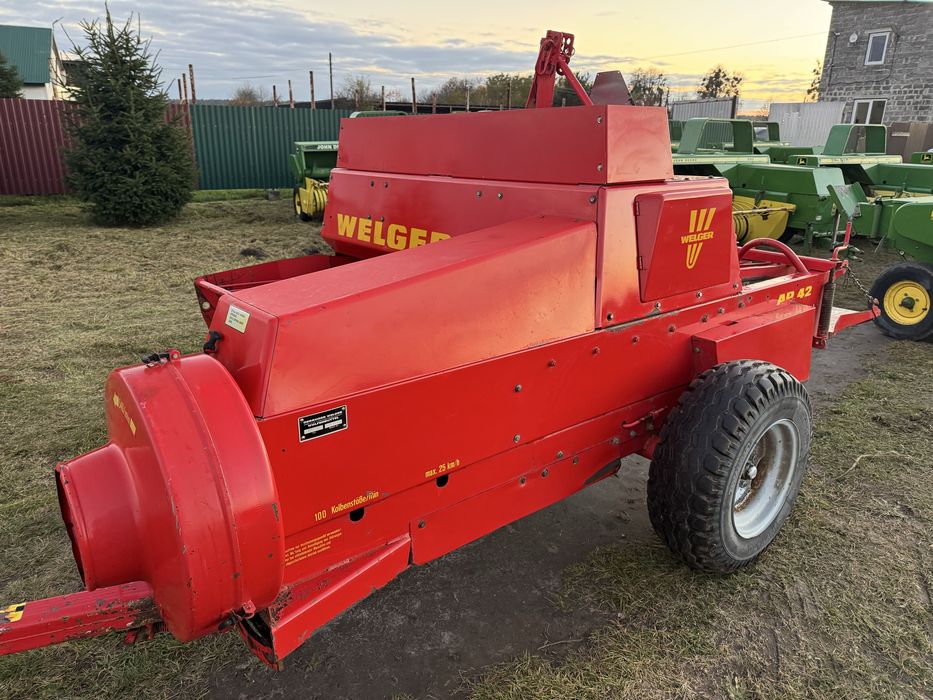 Прес підбирач Пресс-подборщик тюкопрес Велгер WELGER AP42 (AP430-400)