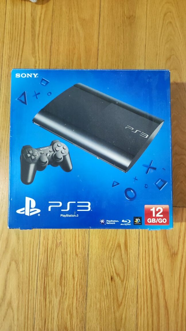 PS3 super slim 12gb (tudo menos comando) + 9 jogos