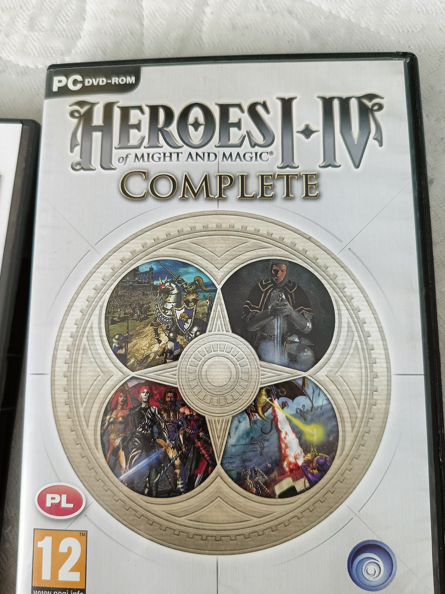 Gra Heroes I-4, dodatki Heroes VI i Clash of Heroes