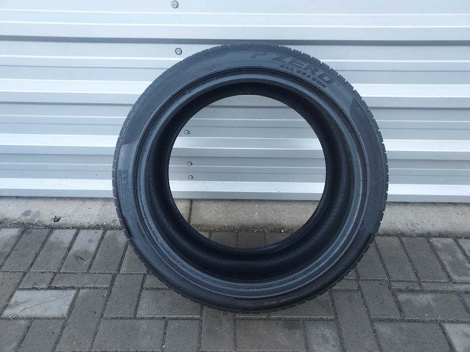 Opona Letnia Pirelli P Zero 285/35 R20 100W M+S