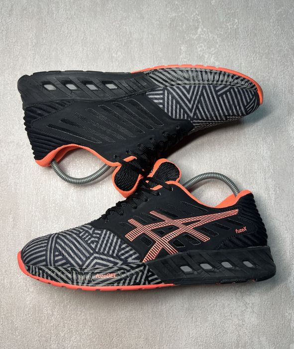 Кросівки ASICS Fuzex