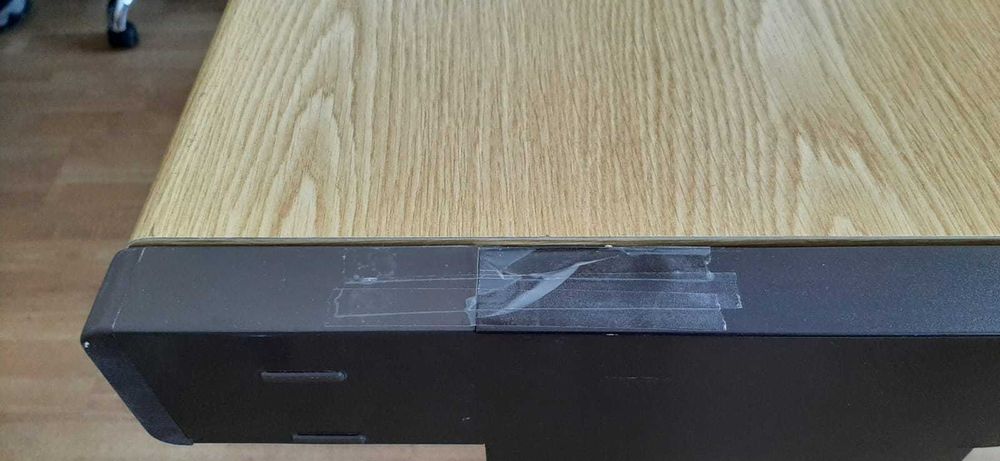 Mesa de canto em madeira