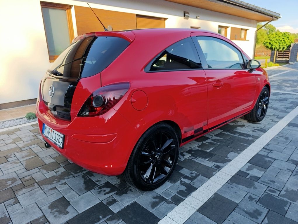Śliczny*Opel Corsa*Sport Edition*1.4Benzynka*Klima*Navi*Alu 18*Polecam