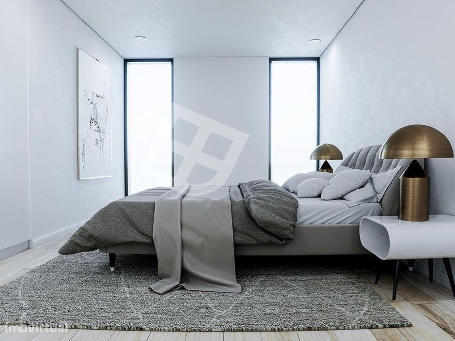 Apartamento T3 Dúplex c/ Terraços- Centro /Esgueira