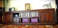 Piękna Indyjska szafka RTV z drewna egzotycznego z salonu AlmiDecor
