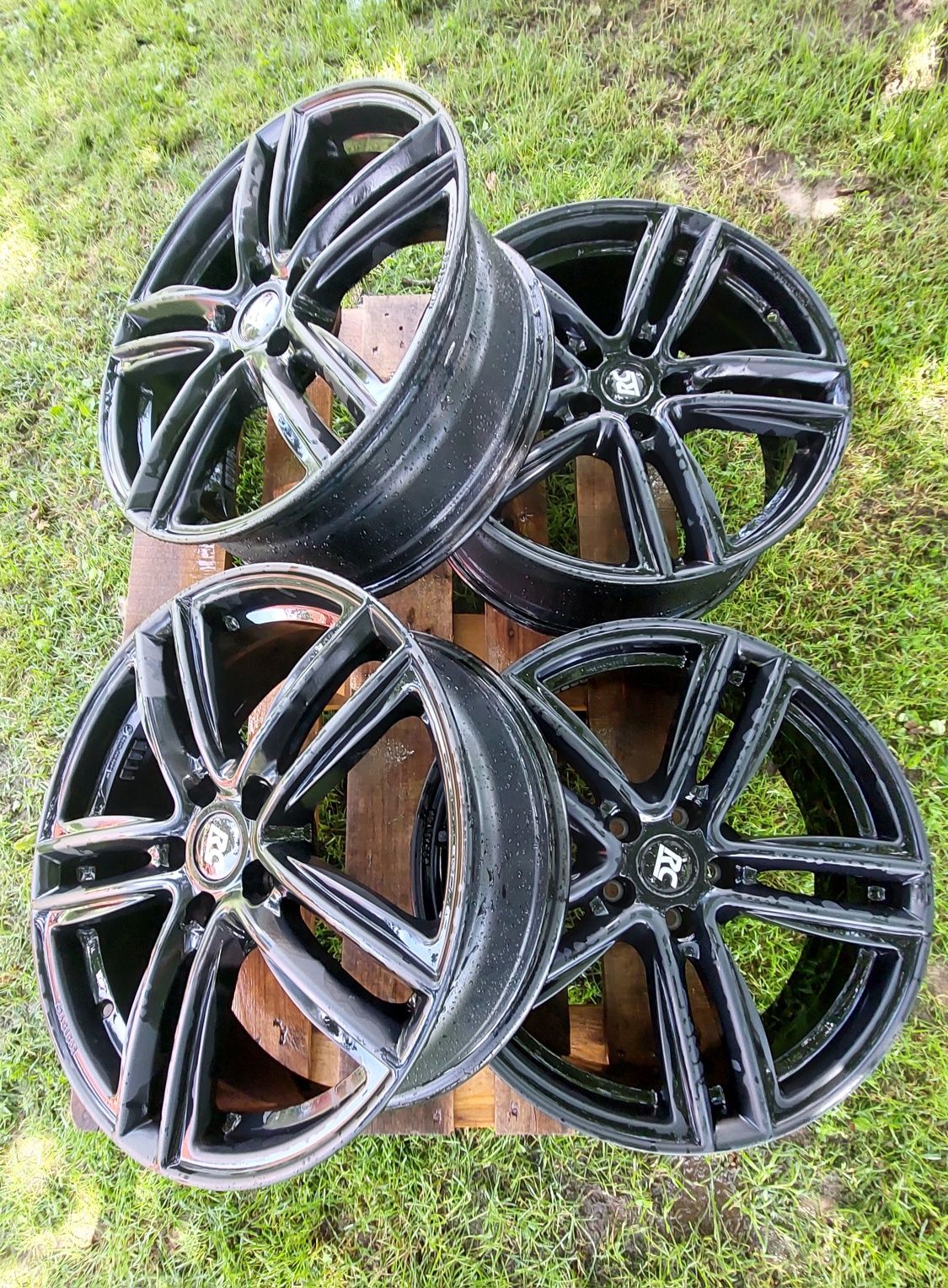 Felgi Brock 19" RC Design 5 x 112 Czarny Mat  KBA 51562