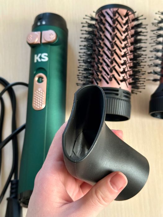зелена фен-щітка Ksu store
