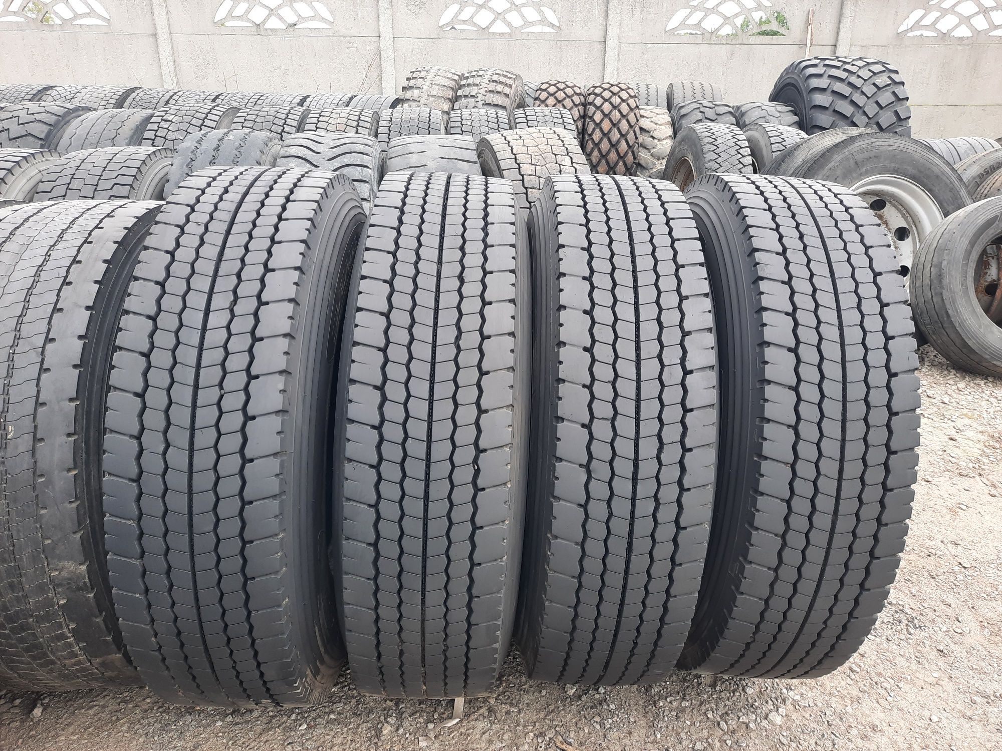 4 opony 315/80 R22.5 Triangle TRD 02 80% bieżnika