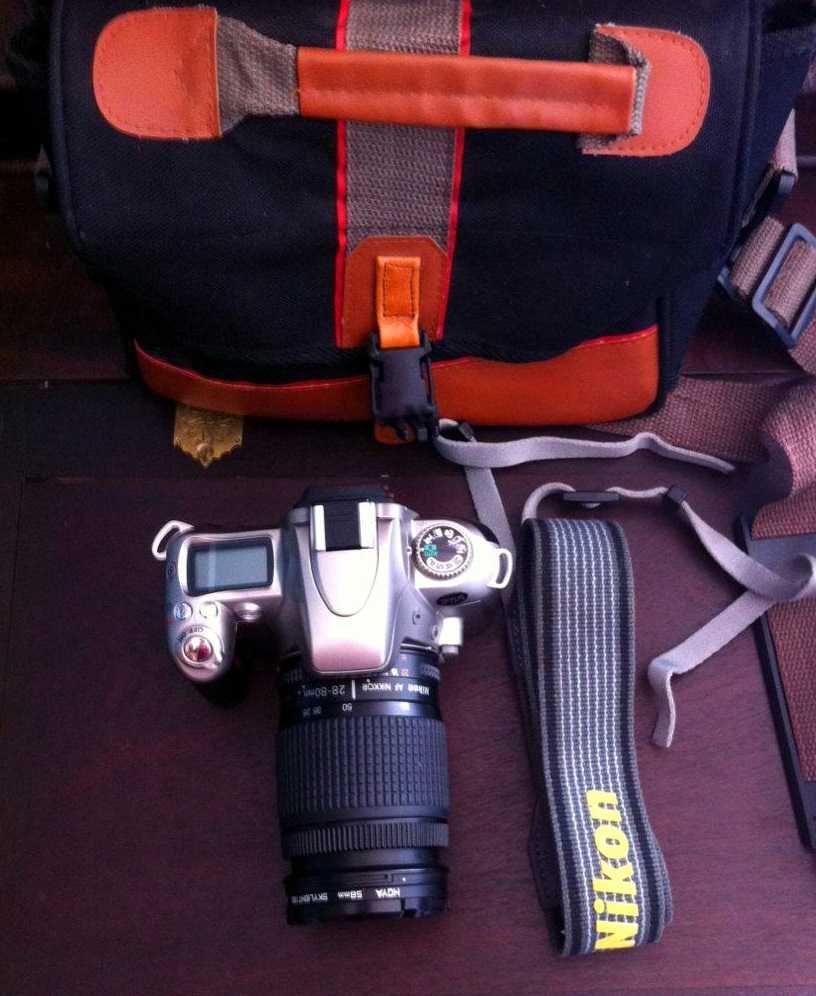 Nikon f55 + bolsa + objectiva
