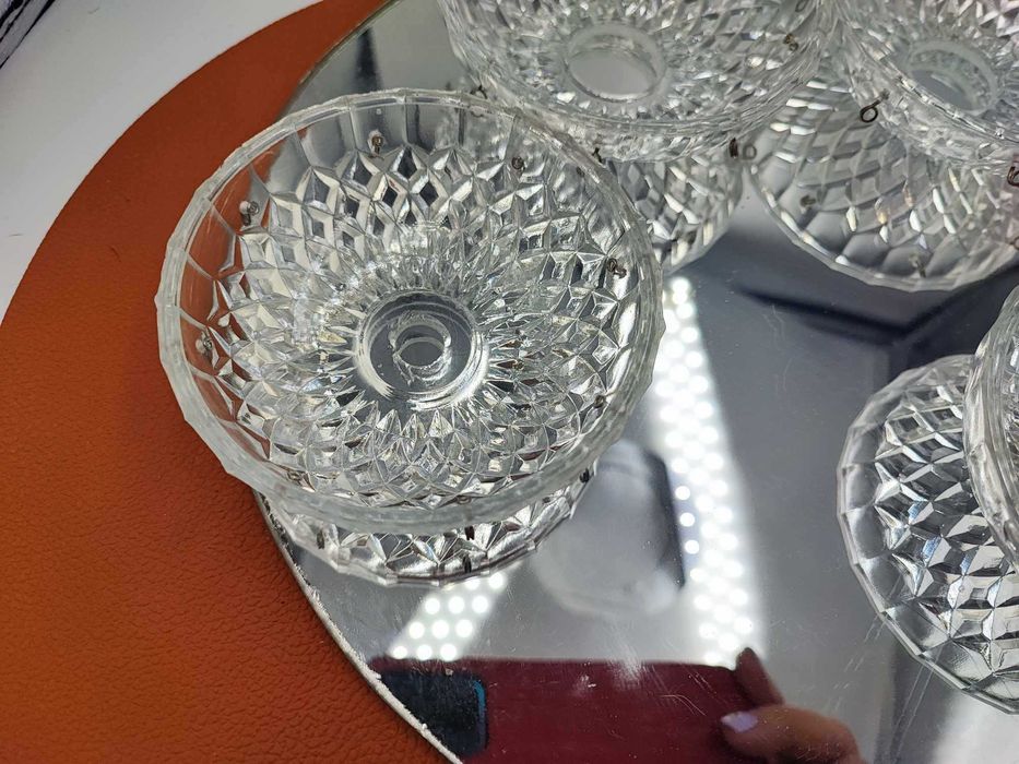 Stara szklana miseczka żyrandol,kinkiet,świecznik,cena za 1 sztukę