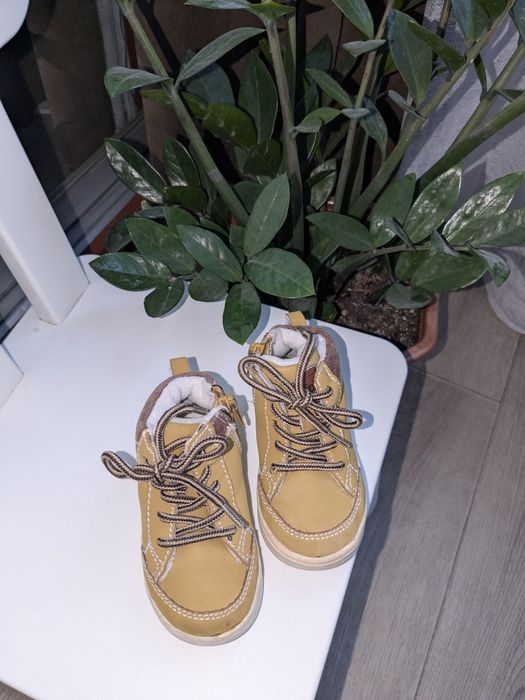Ботинки дитячі H&M 13см
