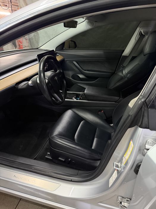 Тесла 3 Лонг рендж