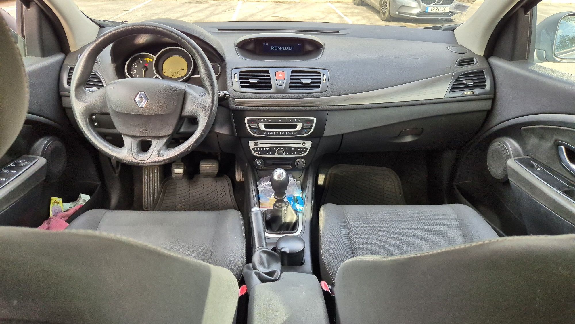 Renault Megane III 1.5DCI 106CV Nacional