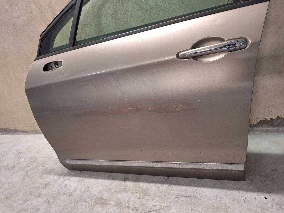 Drzwi przednie lewe Citroen C5 X7 kod lakieru KCHC