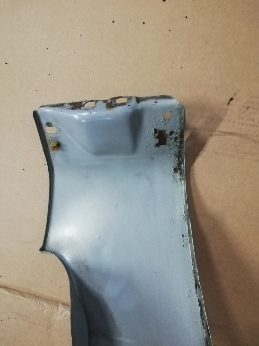 Błotnik prawy przód przedni nadkole Ford Focus mk2 Lift 08-11r kod P8