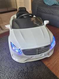 Samochód Mercedes elektryczny pilot, LED 2 kluczki, USB SD, MP3  auto