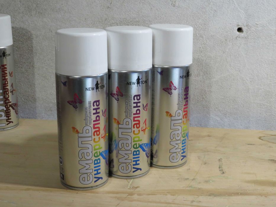 Продам аерозольну фарбу/ґрунтовку NewTon