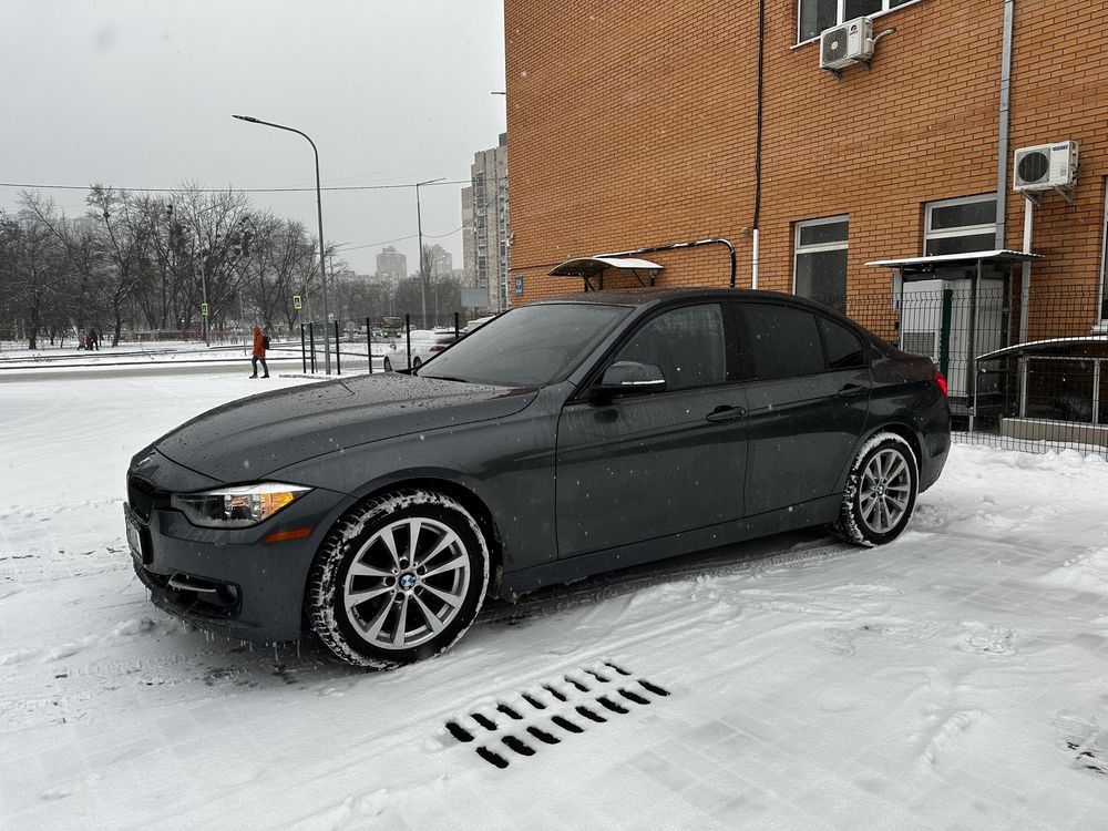 BMW 3 series, 320I LCI