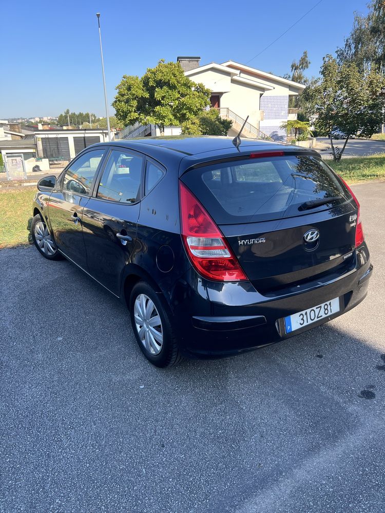 Hyundai i30 1.6 gasoleo