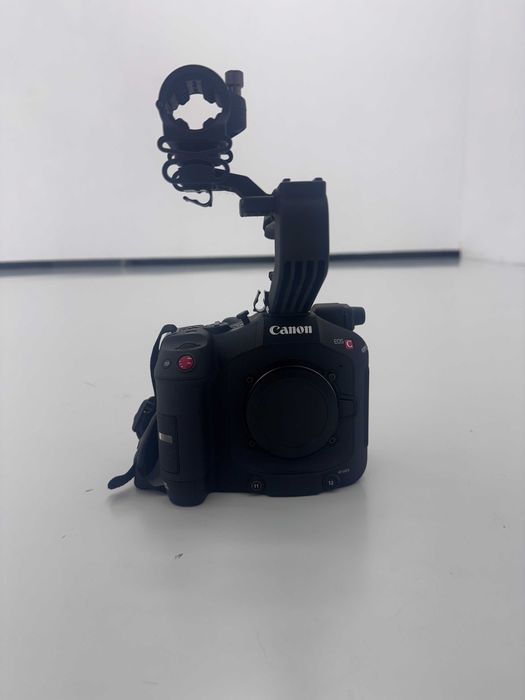 Câmera Canon EOS C80