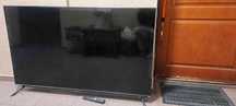 Telewizor smart tv Chiq 58" uszkodzony.
