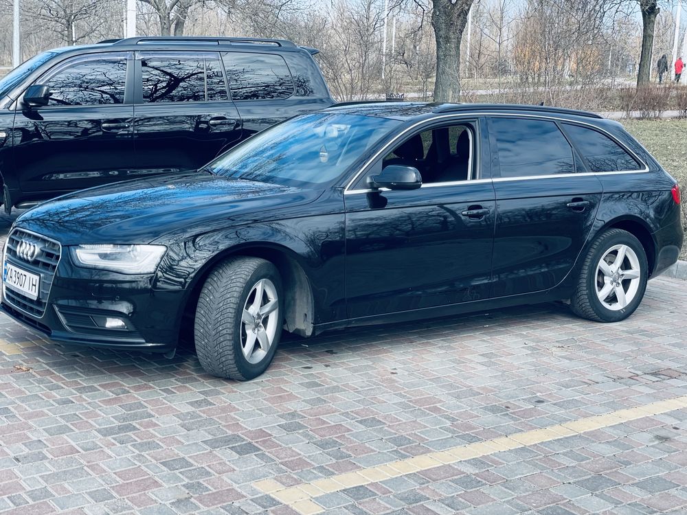 AUDI A4 2.0tdi 2015