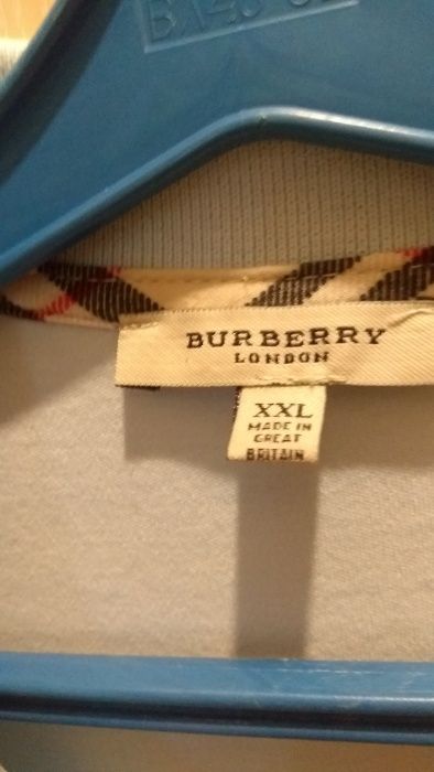 Продаю женскую рубашку Burberry 46 р-р.