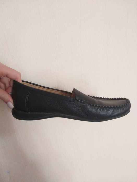 Жіноче взуття 40 р