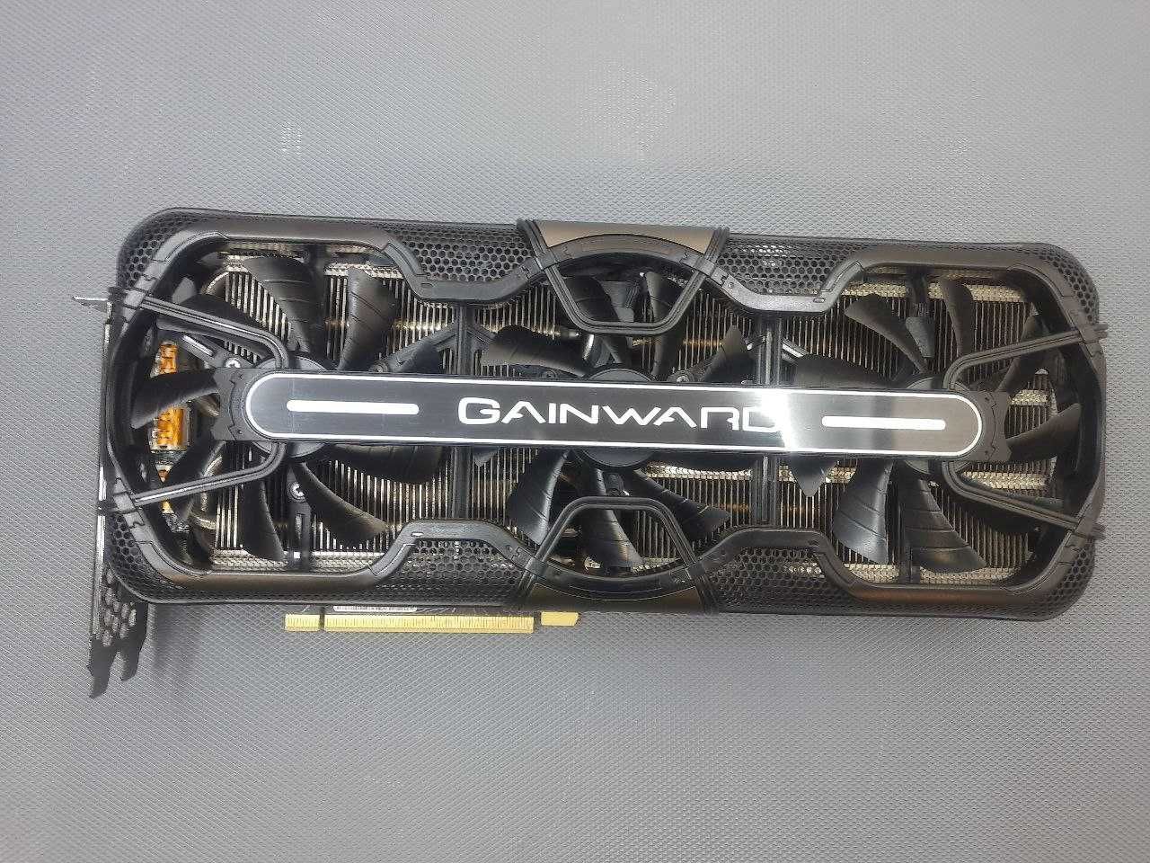 Відеокарта Gainward GeForce RTX 3090 Phantom 24Gb