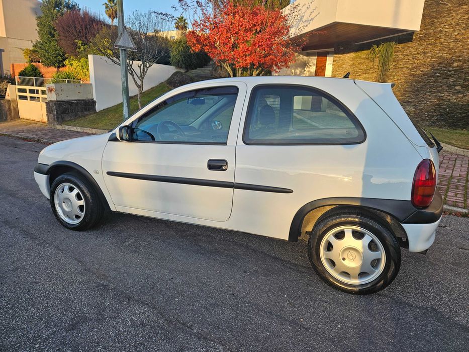 COMERCIAL OPEL CORSA 1.7 DIESEL MOTOR ISUZU IMPECAVEL