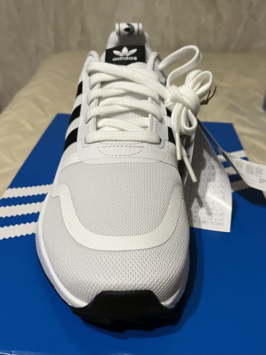 Кросівки Adidas Multix