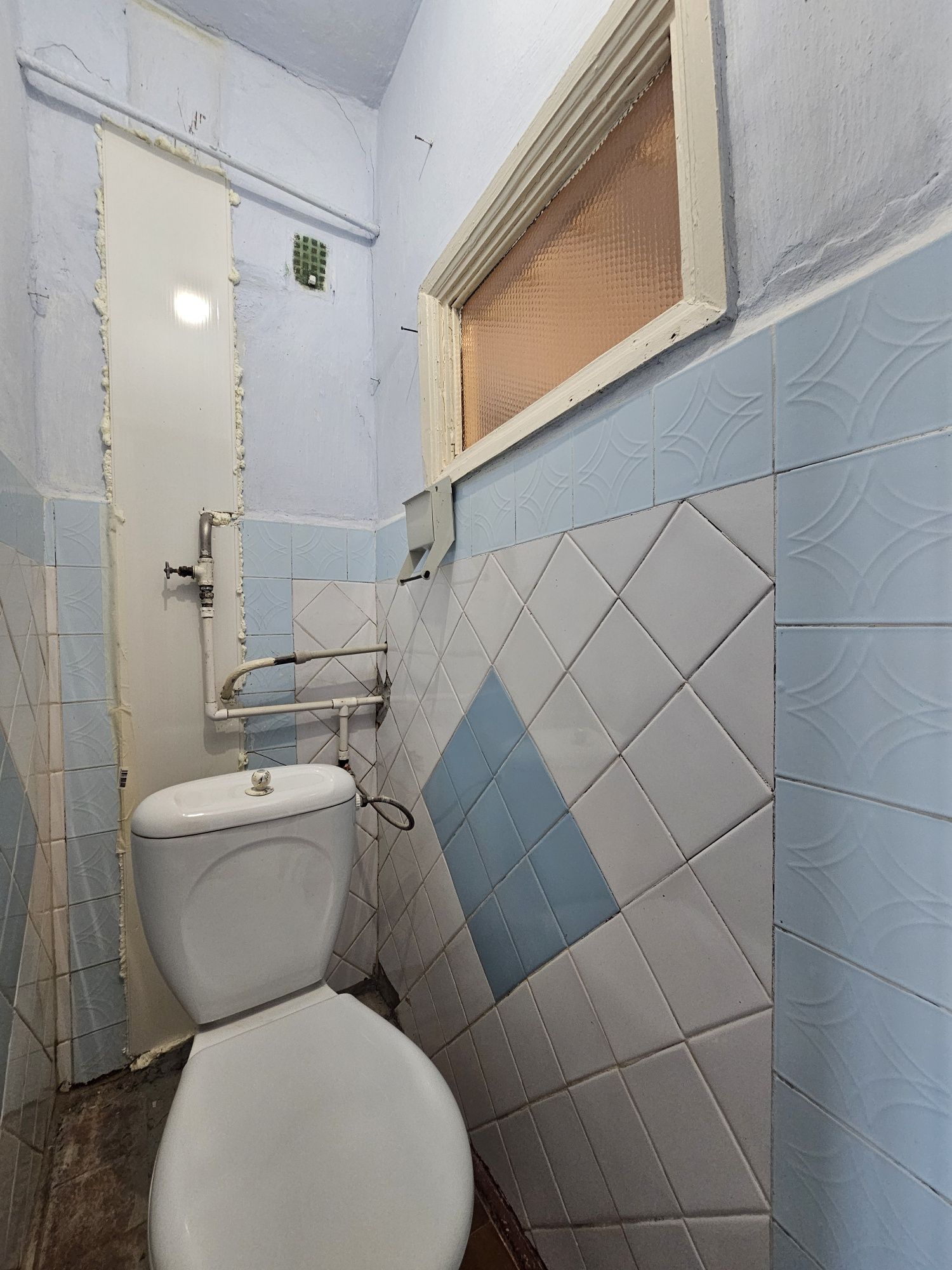 Продам 3 кімнатну квартиру в центрі міста