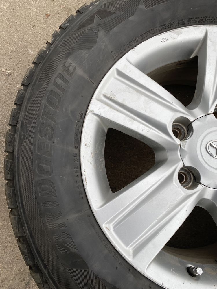 Шина 285/60 R18 BRIDGESTONE BLIZZAK з дисками