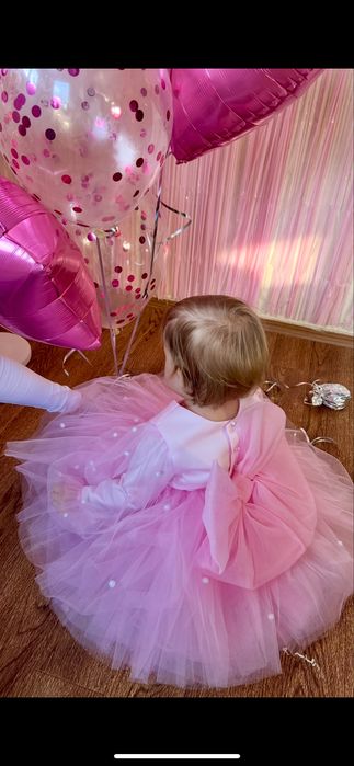 Продам платье новое