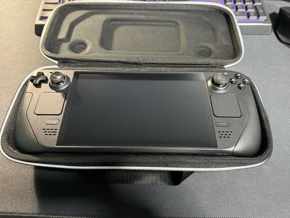 Steam Deck Oled 512GB - stan idealny