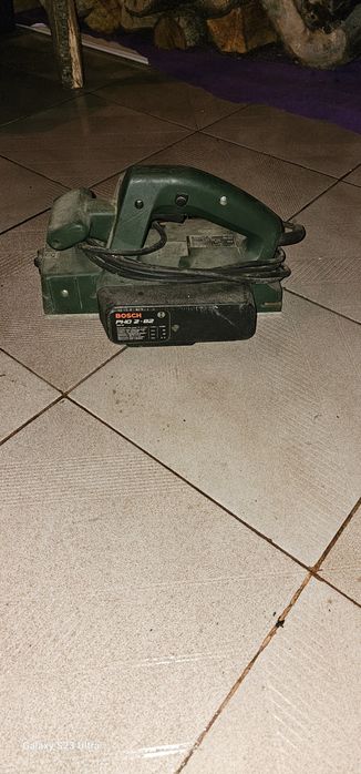 uma plaina à venda